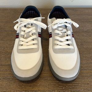 Ben Sherman White Sneakers